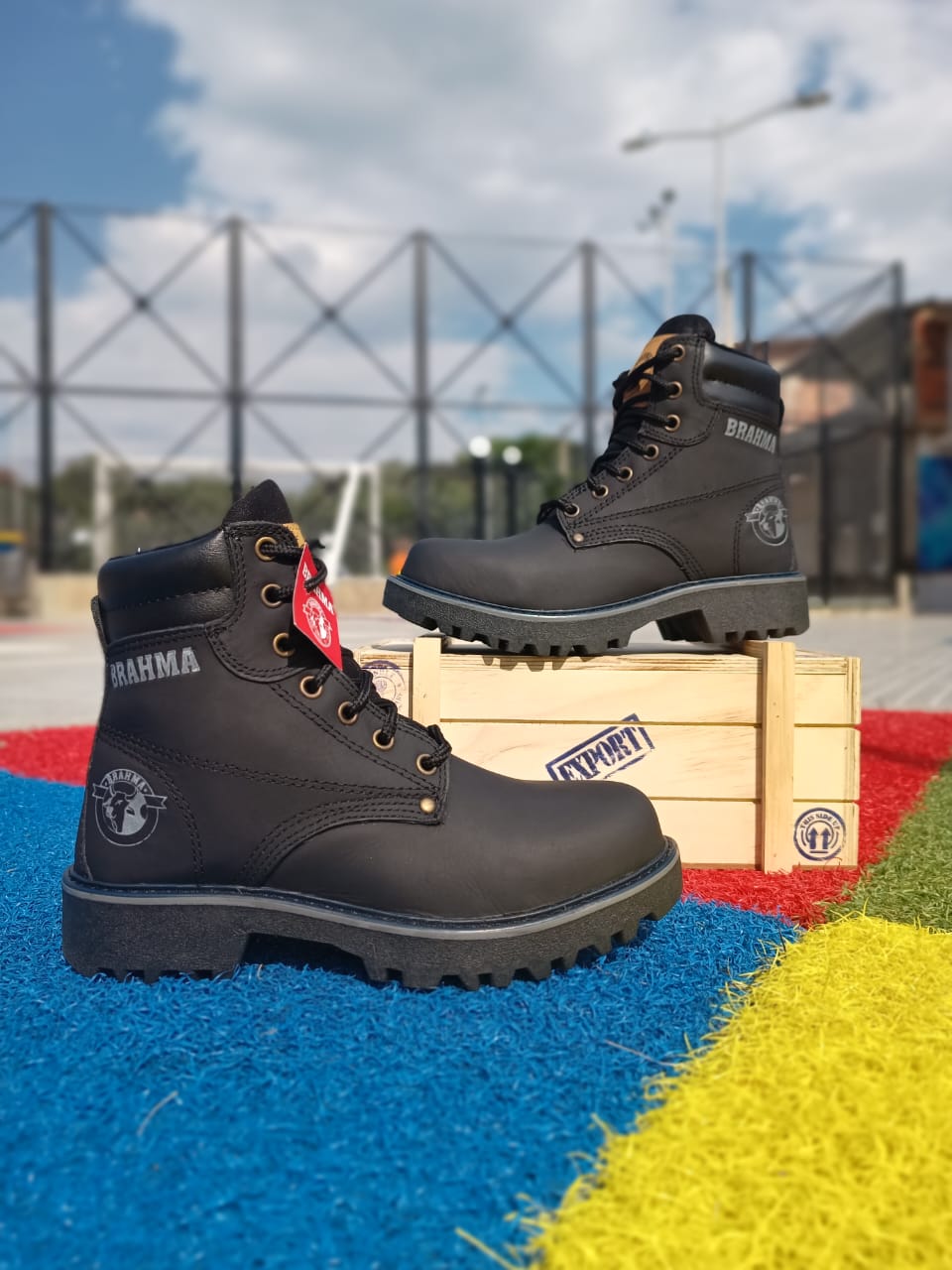 BOTA BRAHMA EN CUERO: Elegancia y Estilo Inigualable